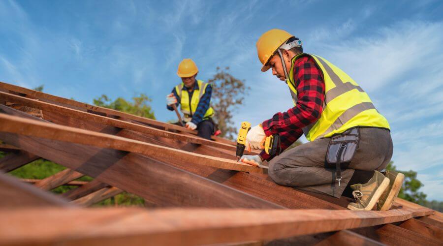 Professional Flat Roofing Installation services in Justin, TX